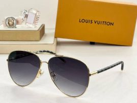 Picture of LV Sunglasses _SKUfw56602073fw